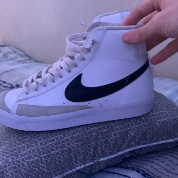 Nike blazers - Picture 2 of 4